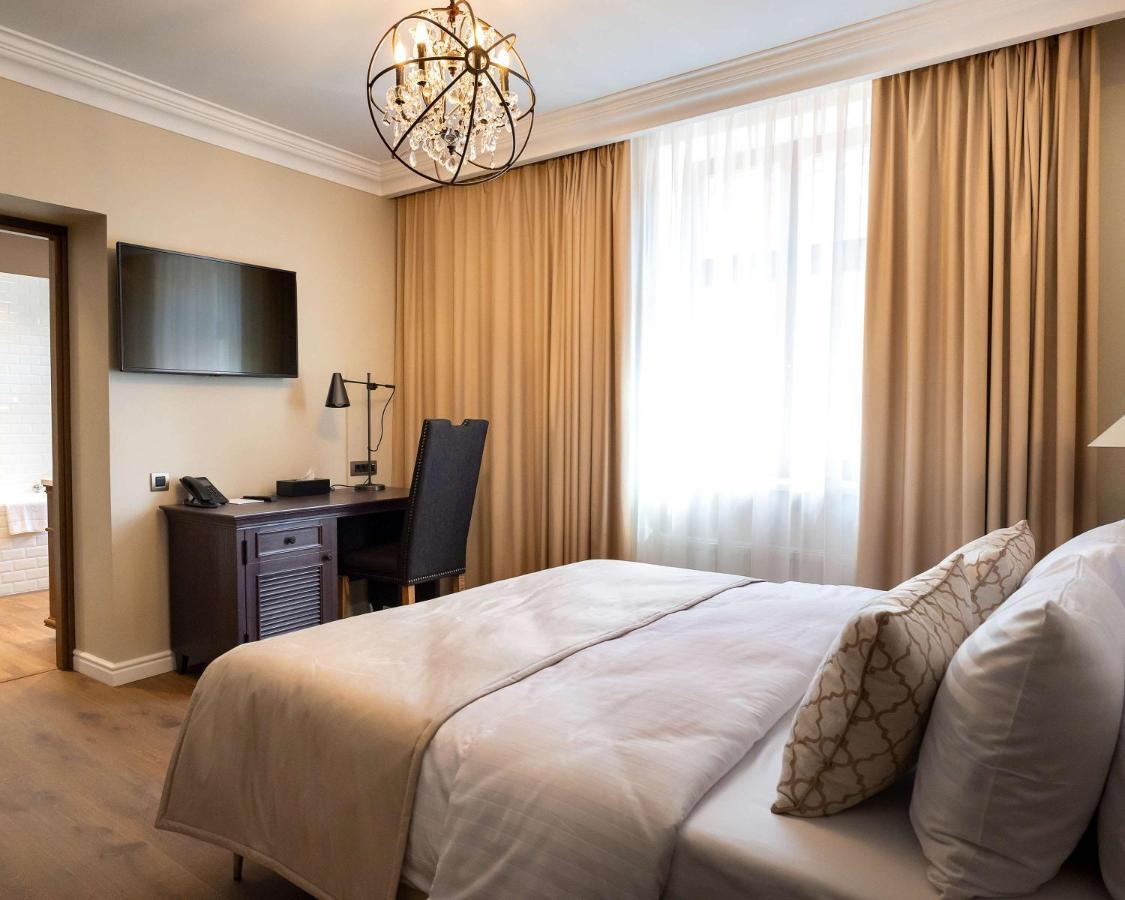 Best Western Plus Market Square Львов Экстерьер фото