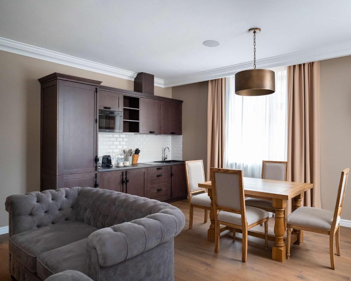 Best Western Plus Market Square Львов Экстерьер фото