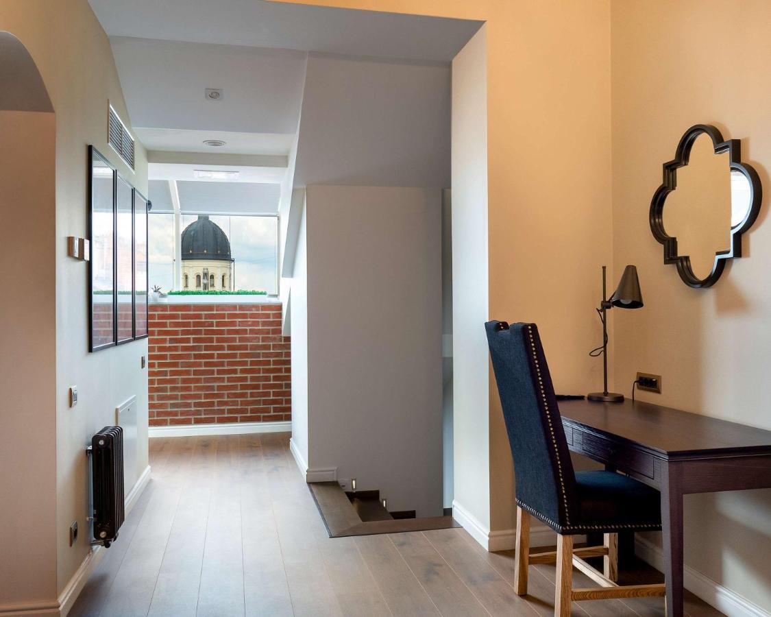 Best Western Plus Market Square Львов Экстерьер фото
