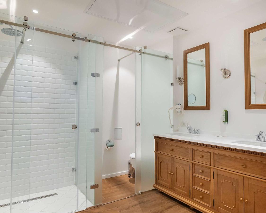 Best Western Plus Market Square Львов Экстерьер фото
